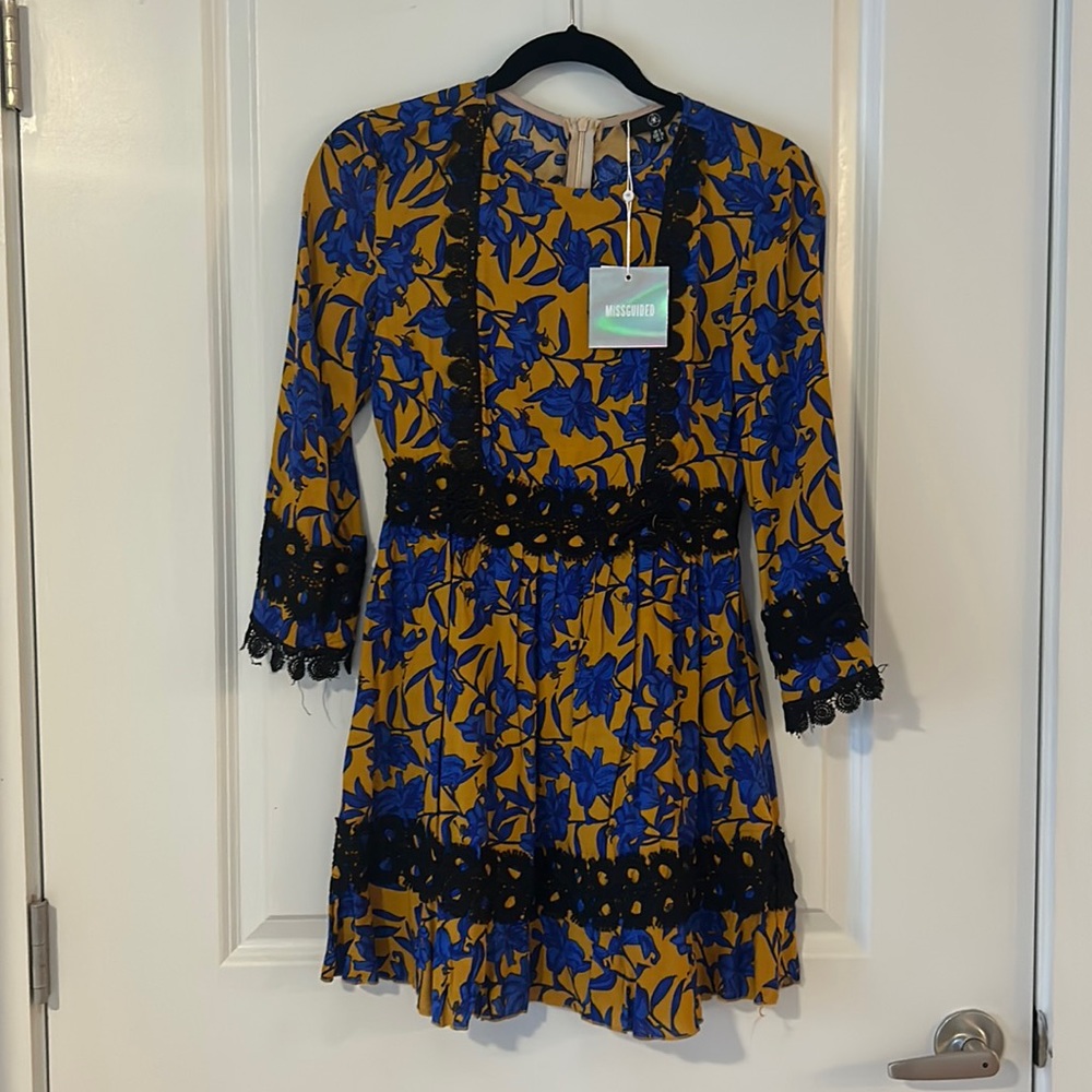 MISSGUIDED Dress
